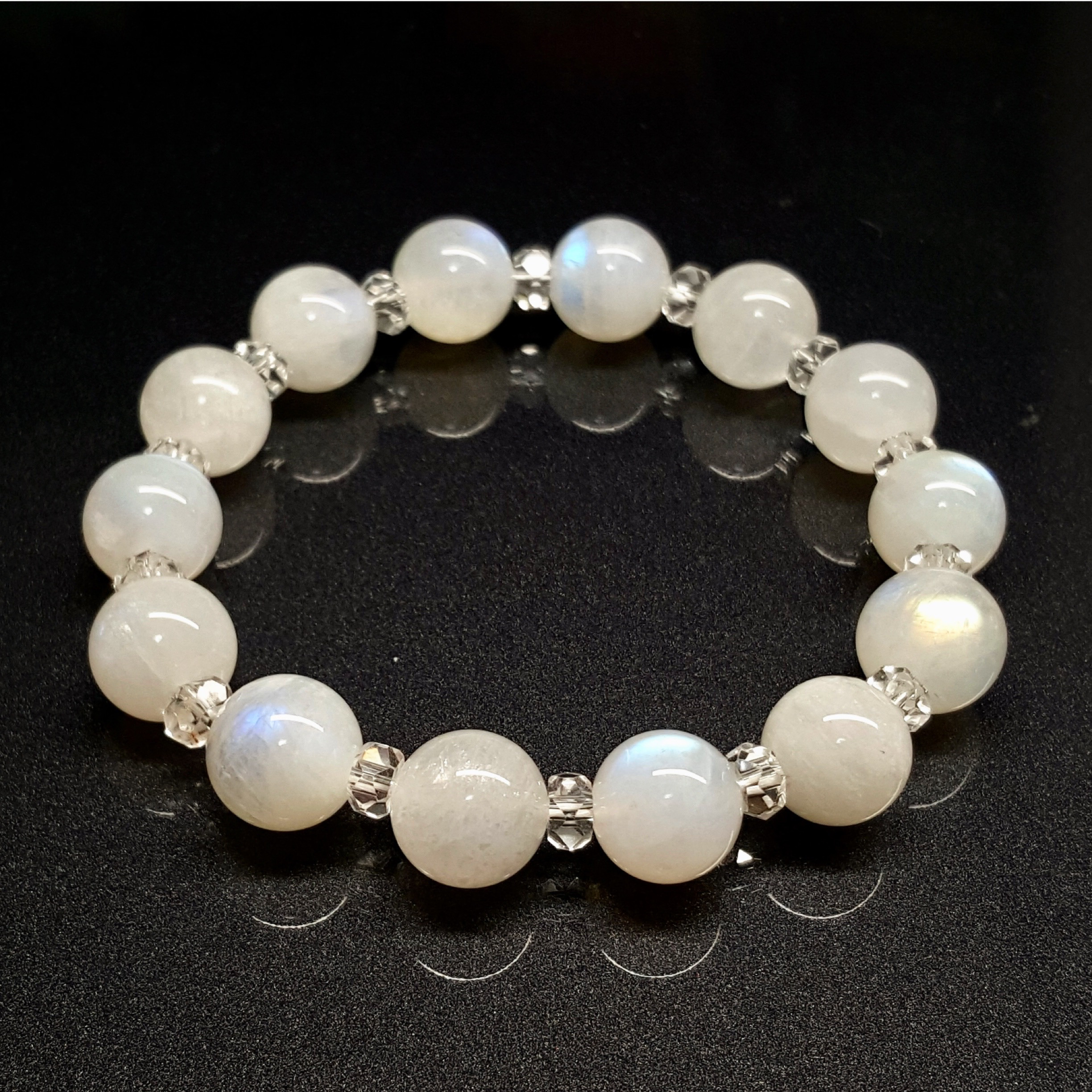 【限定1点】高品質 ホワイトレインボームーンストーンの天然石ブレスレット