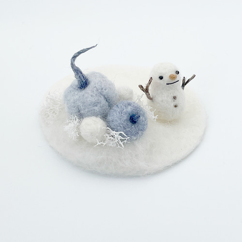 冬の白キツネさん 羊毛フェルト テディベア ハンドメイド 羊毛