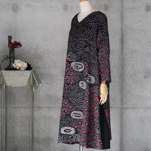 着物リメイク 絞りのワンピース ゆったり目 L〜 ドロップショルダー