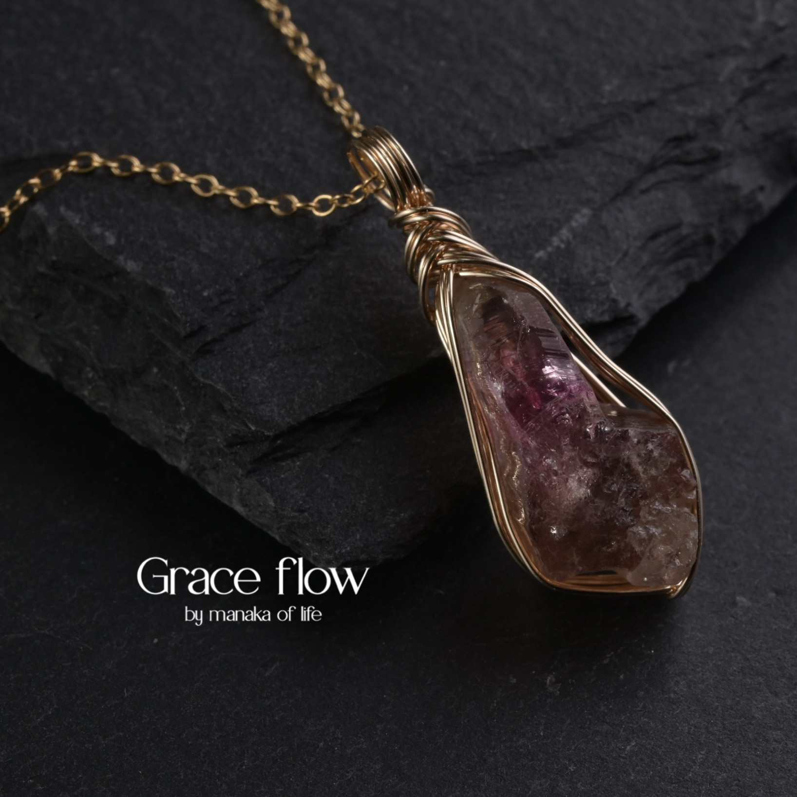 トルマリン 原石 鉱物 ペンダントトップ  ワイヤーラッピング ネックレス 14kgf 送料無料でお届けします