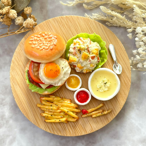 ハンバーガー*フェイクフード*食品サンプル