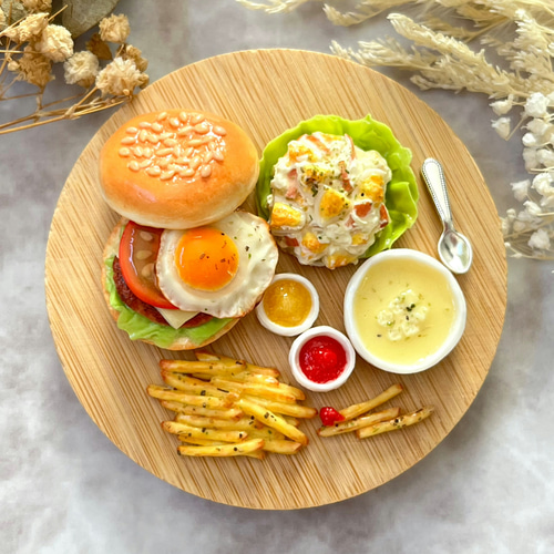 ハンバーガープレート》 コンパクトミラー フェイクフード ミニチュア