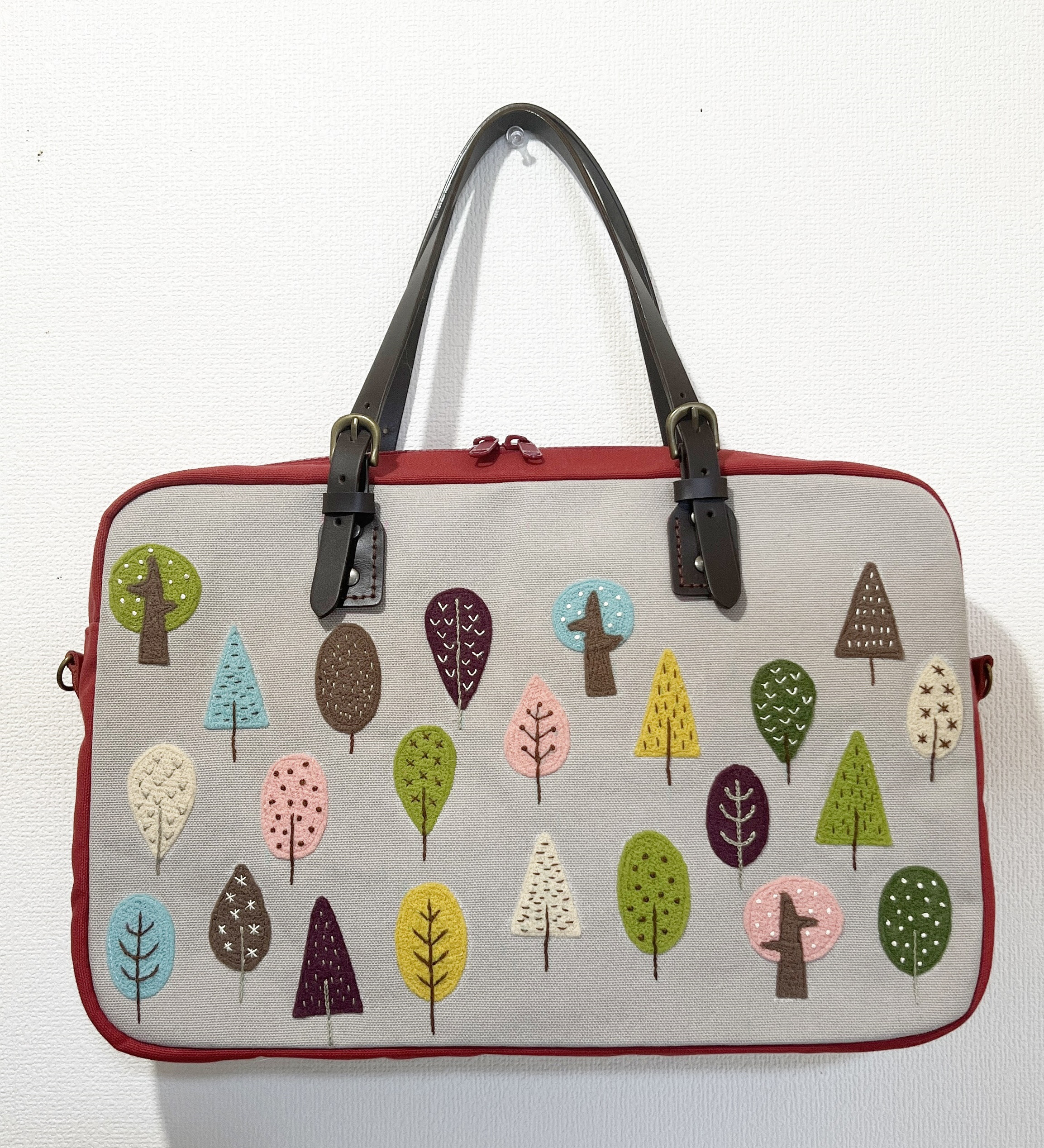 ビジーフォレスト・赤(ビジネス型） 18,460円