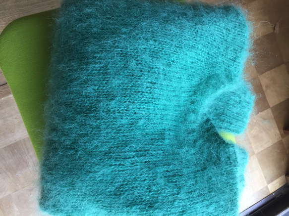 ふわふわ 大きめ　エメラルドグリーン モヘア（ウール）100%　　 5枚目の画像