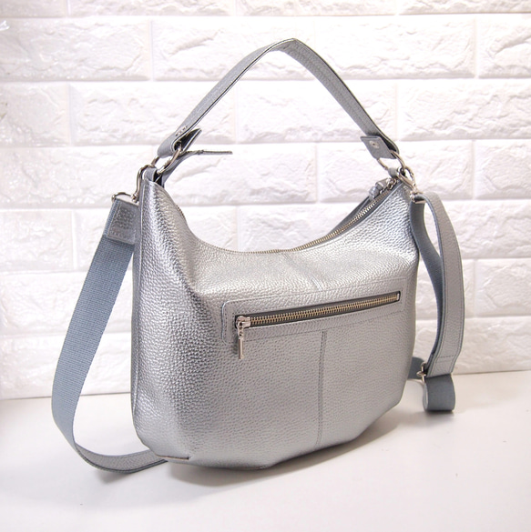 ★ハンドメイド★日本製★ソフト・本革★２ＷＡＹショルダーバッグ★シルバー色★コロンとしたスタイル★超軽量★ 13枚目の画像