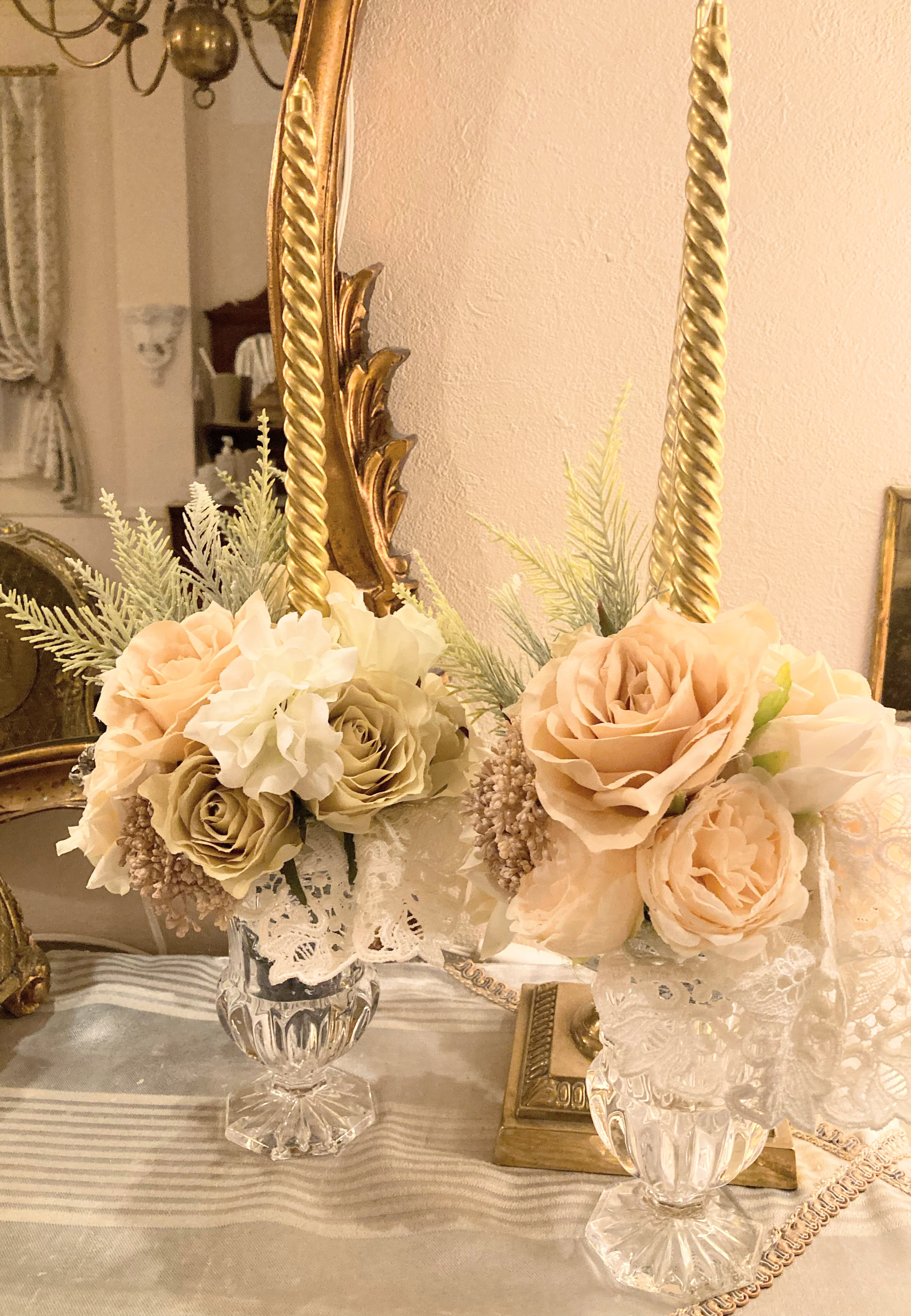 rococo White Rose goldcandleFlower arrangement handmade