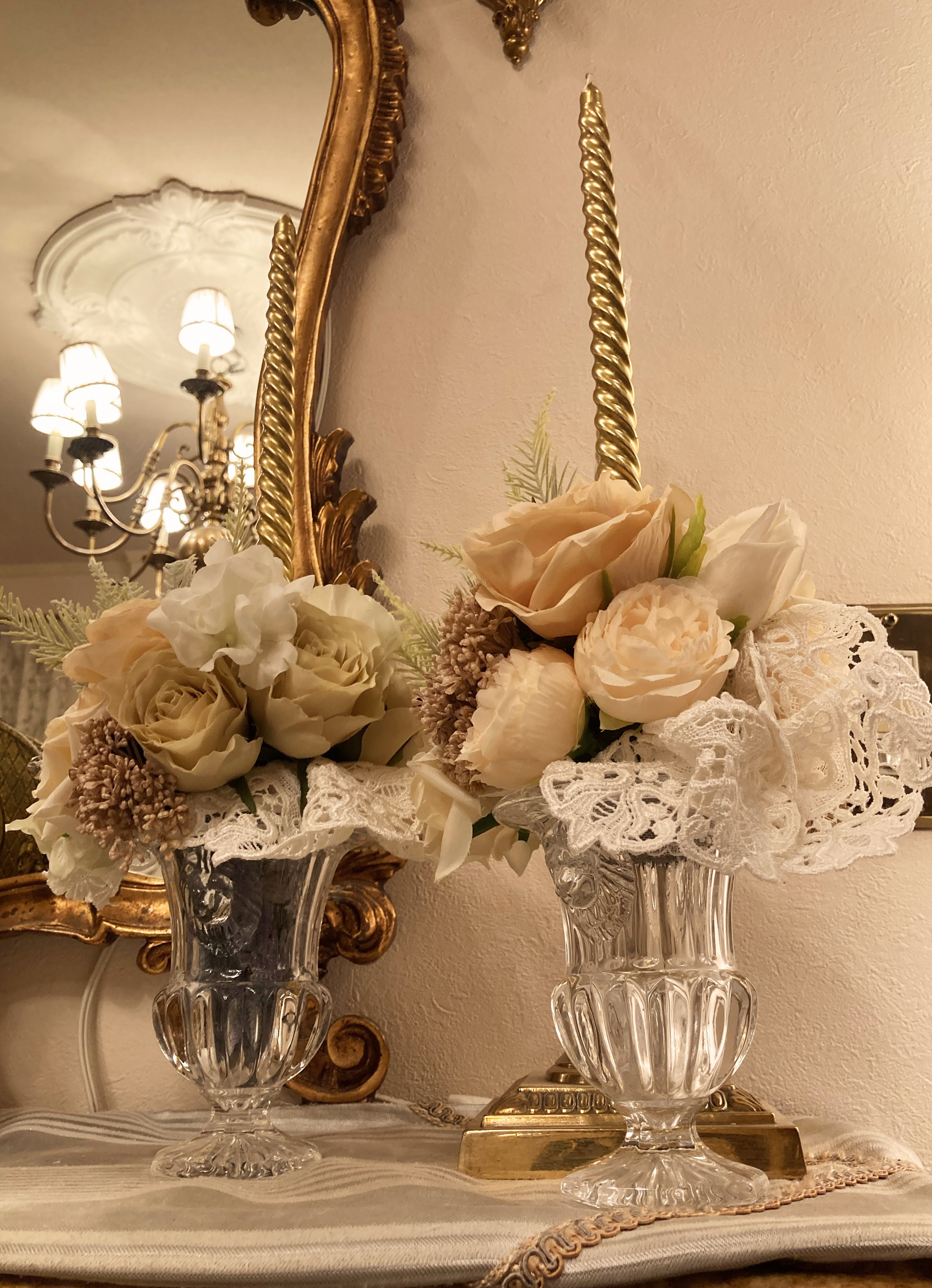 rococo White Rose goldcandleFlower arrangement handmade