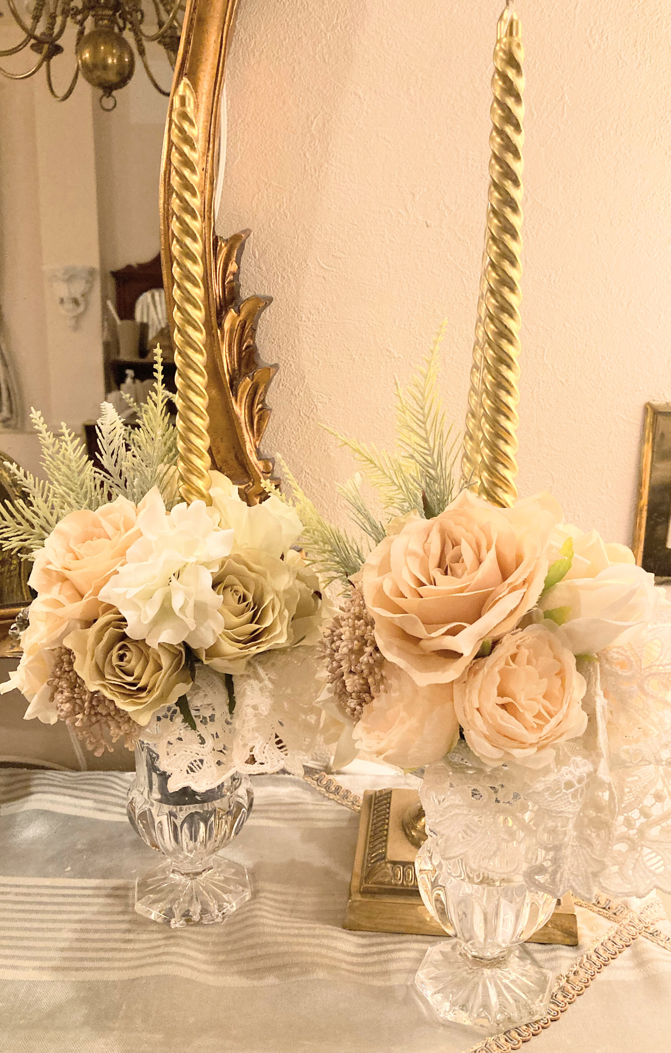 rococo White Rose goldcandleFlower arrangement handmade