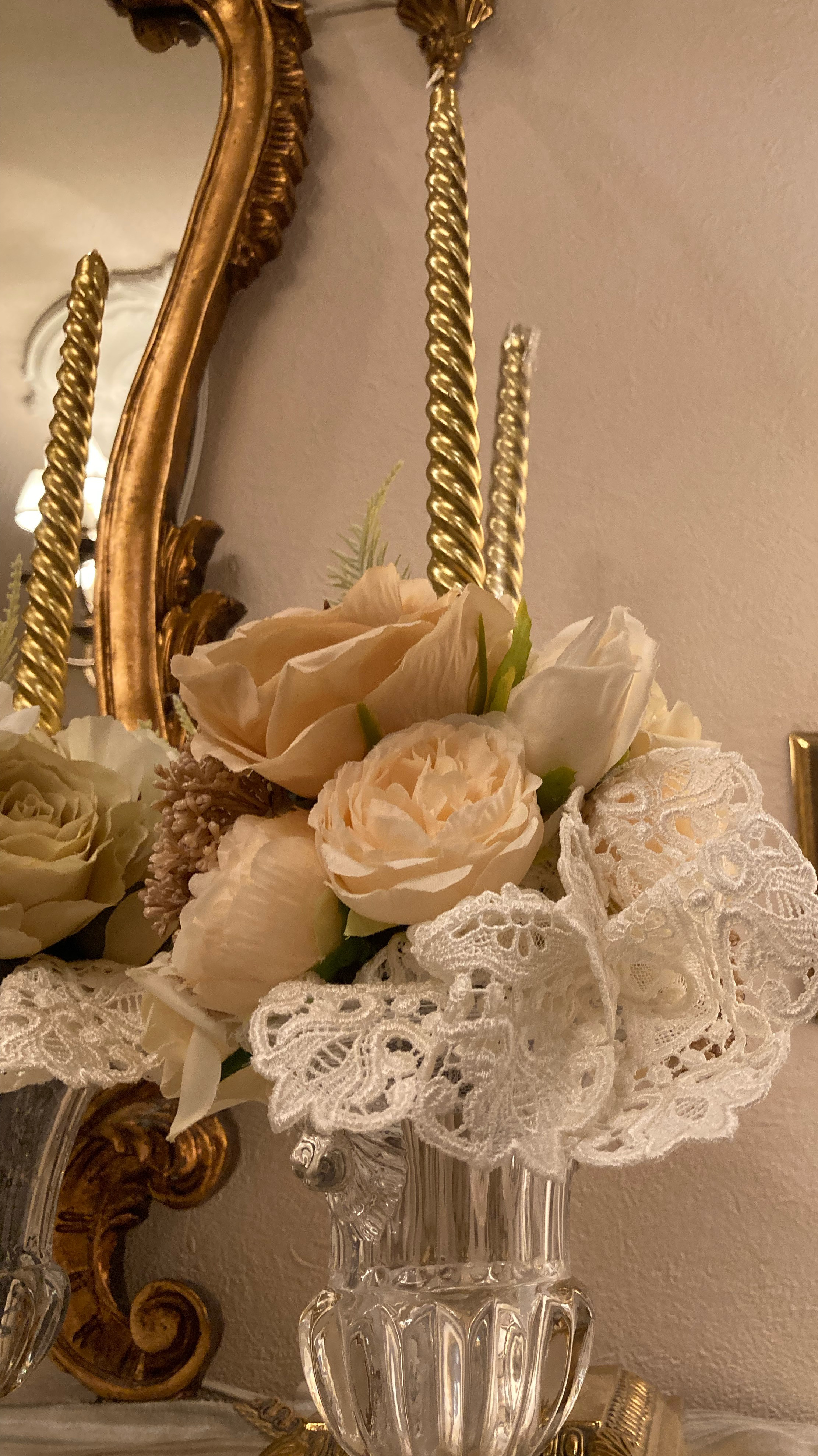 rococo White Rose goldcandleFlower arrangement handmade