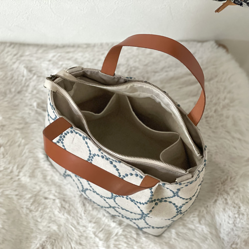 ⚮̈ミナペルホネン tambourine beige かくれんぼトート トートバッグ
