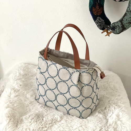 ⚮̈ミナペルホネン tambourine beige かくれんぼトート トートバッグ