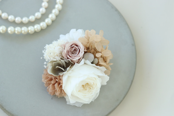 プリザーブドフラワーのコサージュ 入学式 卒業式 結婚式に 11枚目の画像