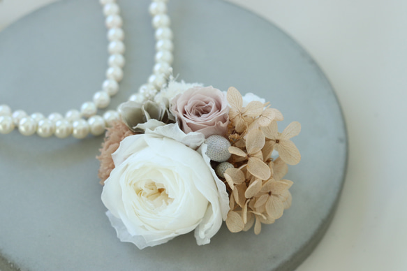 プリザーブドフラワーのコサージュ 入学式 卒業式 結婚式に 3枚目の画像