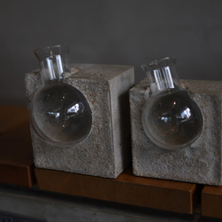 「水たまS」花束に自然な横の動きを生み出す花瓶 2枚目の画像