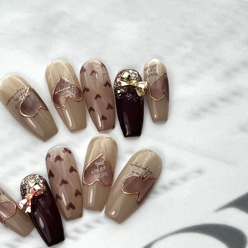 No.3大人可愛い バレンタインネイル チョコレートカラー くすみ