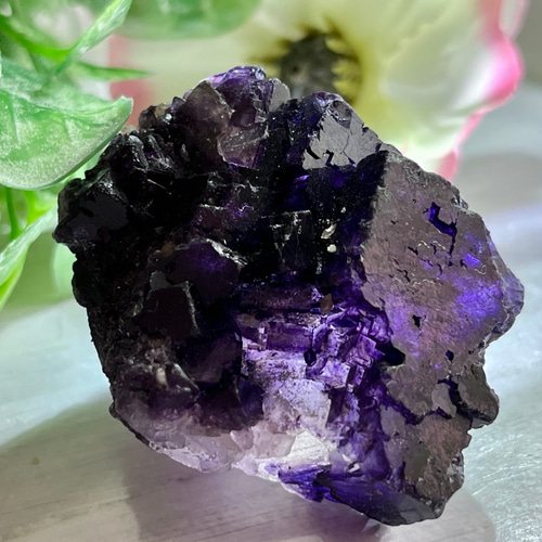 幾何学結晶✳︎ パープル フローライト 蛍石 ラフストーン 原石