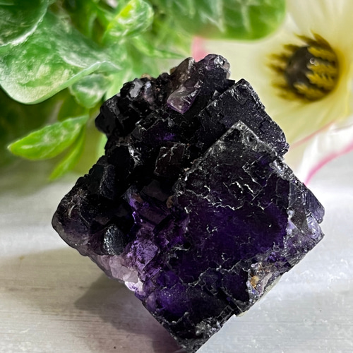 幾何学結晶✳︎ パープル フローライト 蛍石 ラフストーン 原石