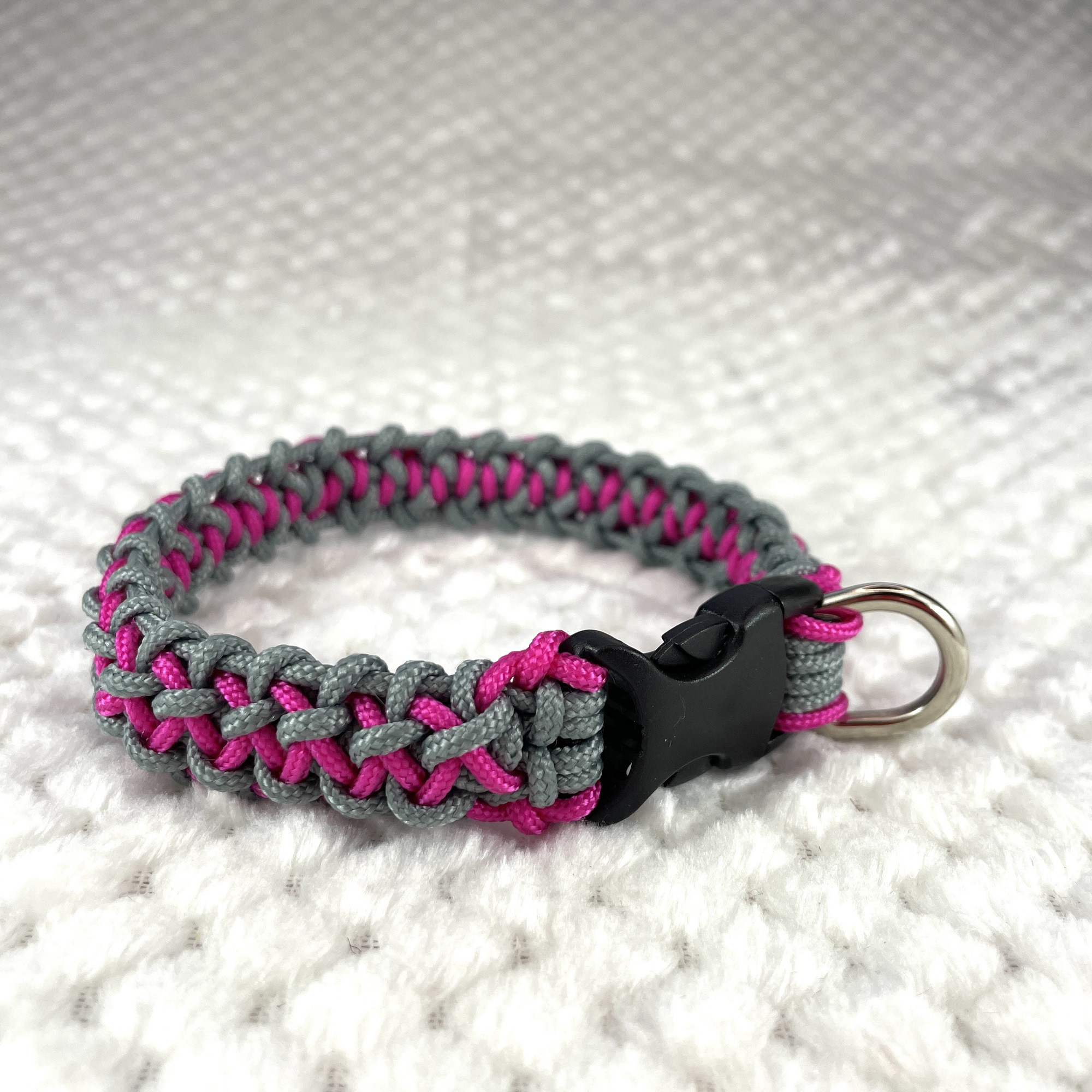 [公式]#287 パラコード犬首輪 小型犬用 名称は「マンモスの牙」