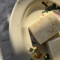 ジャスミン石鹸　Jasmine Soap  Savon de Jasmine ハンドメイド石鹸　【１個】 2枚目の画像