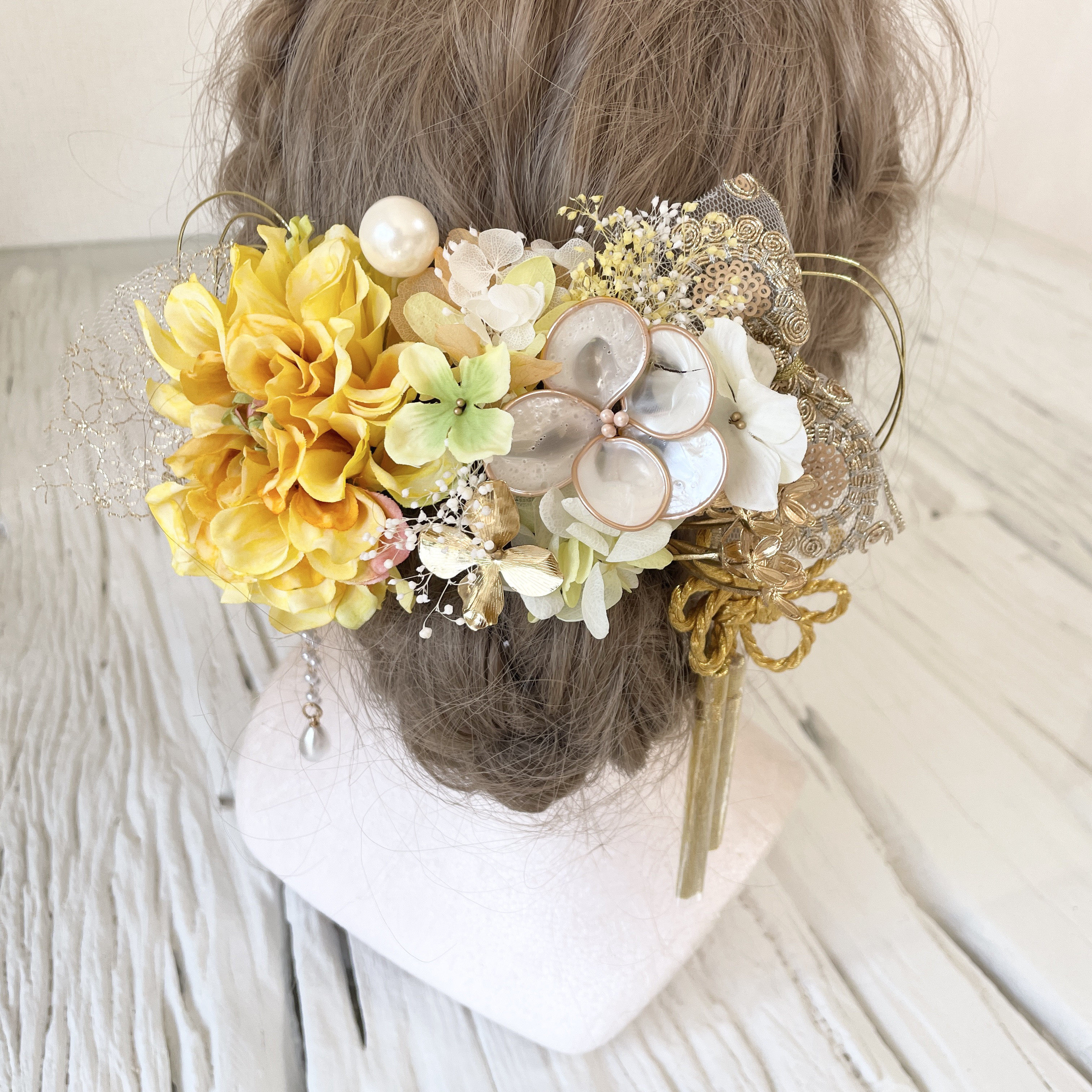 和装髪飾り　ヘッドドレス　水引×金箔×リボン