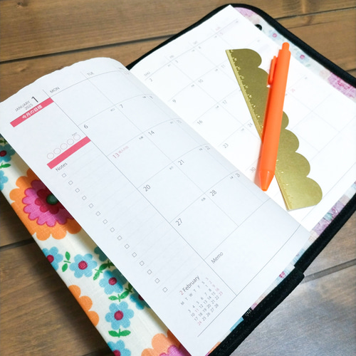 A6 限定デザイン　Q 王一博　豹猫 シャカシャカ ノート ブックカバー 文庫本 布製 A6 A6判 猫 猫柄 ハンドメイド : ね