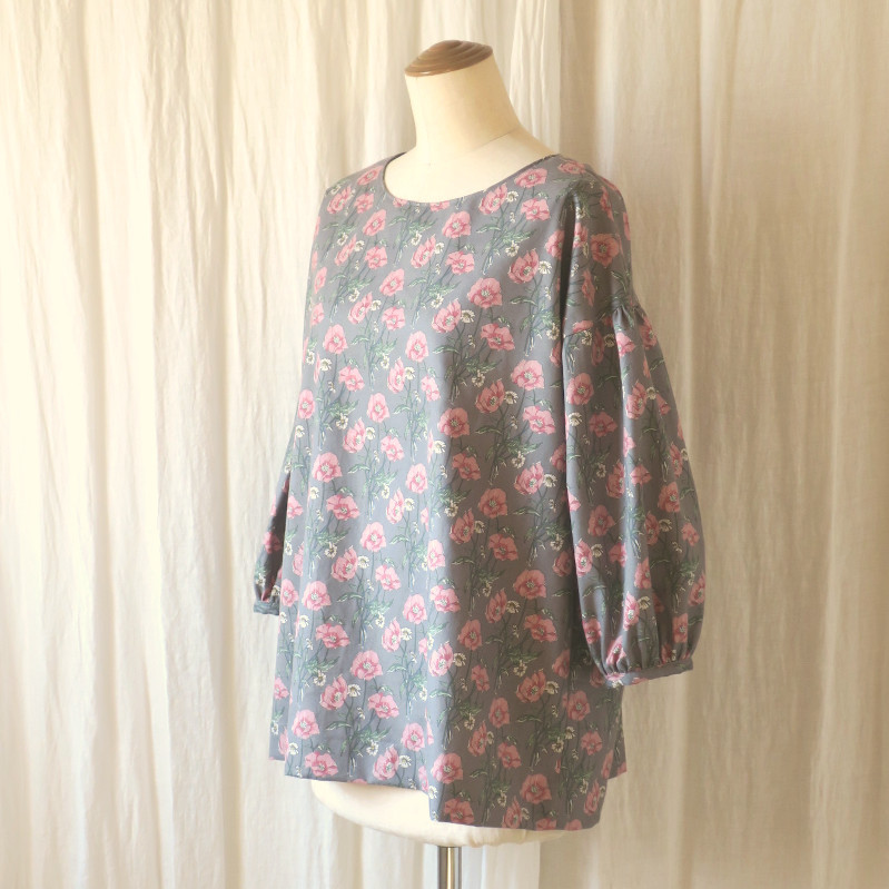 【sale】リバティのドロップショルダーブラウス（ポワレ)