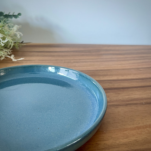 BleProブルポロ：くすみ深い青の情熱/地中海料理/セラドン焼き 円形