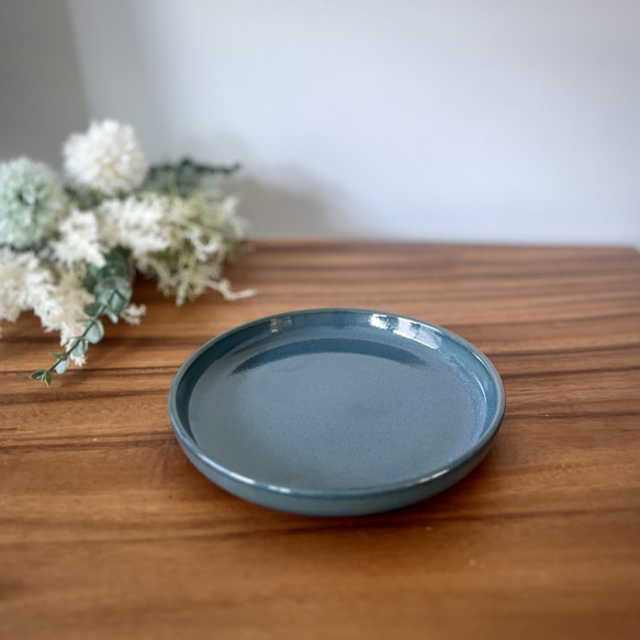 BleProブルポロ：くすみ深い青の情熱/地中海料理/セラドン焼き 円形