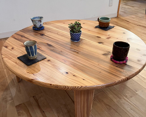 天然杉で作成【森を感じられるほっこり切り株台】ミニテーブル