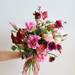 上品な芍薬(ピオニー)ブーケ／エレガントブーケ／ホワイトブーケ