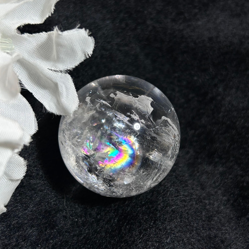 キラキラ 透明感 アイリスクォーツ（水晶）スフィア 約33mm 1個 穴