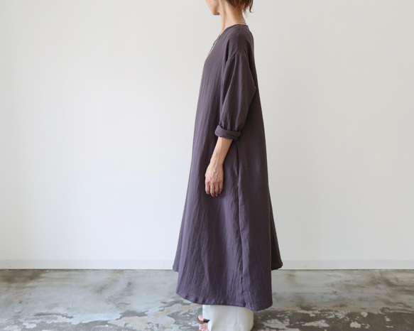 ふわふわ厚みが2倍／ゆったりリラックスワンピース／厚手ダブルガーゼワンピース／オーバーサイズ／ルームウェア／チャコール 11枚目の画像