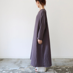 ふわふわ厚みが2倍／ゆったりリラックスワンピース／厚手ダブルガーゼワンピース／オーバーサイズ／ルームウェア／チャコール 8枚目の画像