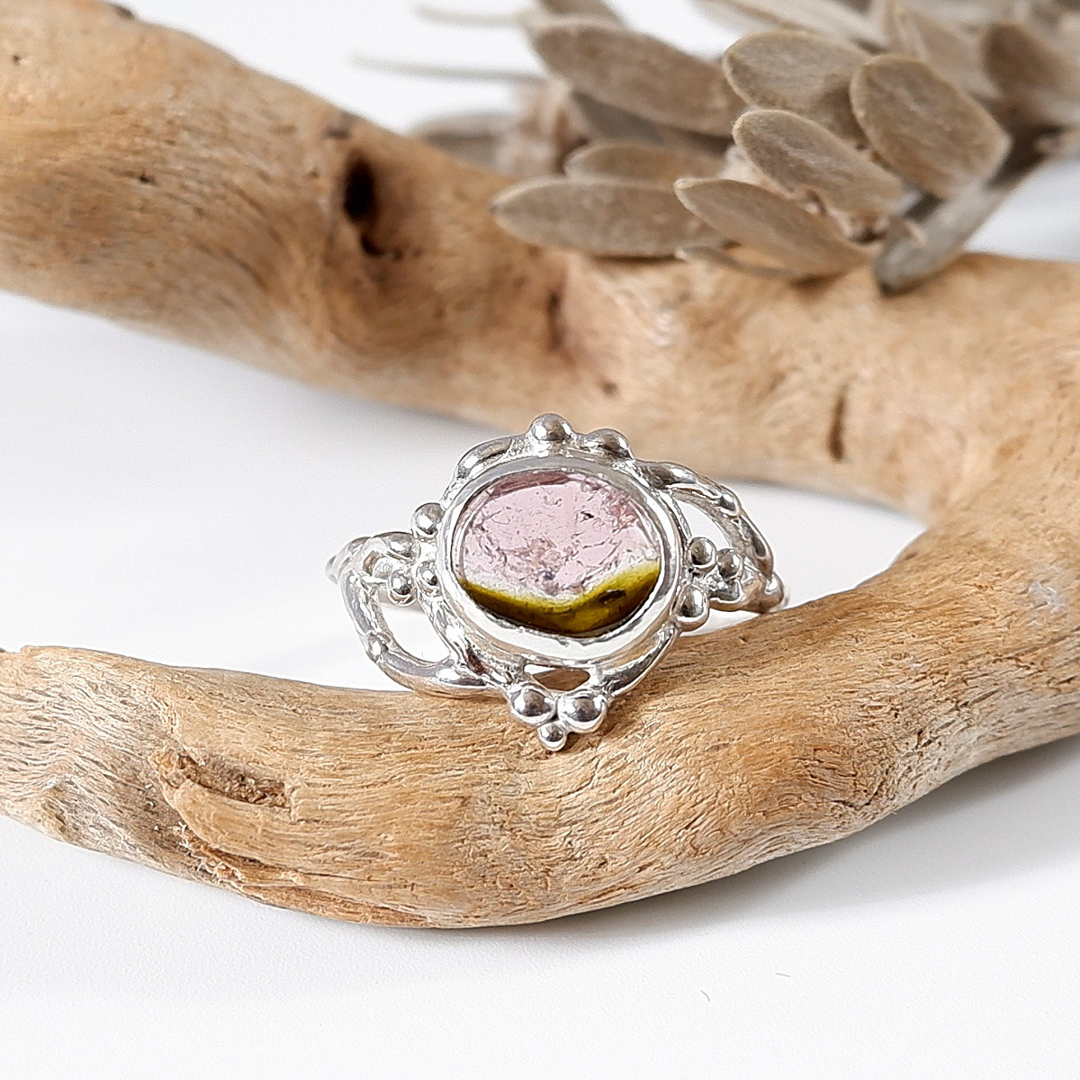 ～コントラストが美しい～バイカラートルマリンのデザインリング　12.5号 天然石アクセサリー　一点物