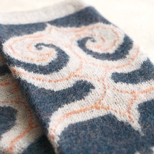 アイヌ　チヂリ 関根真紀デザイン 76243baa8508ac5c4e08425f5bd8c3