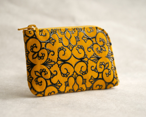 古い漢字刻印の貨幣 保護ケース付き 古い漢字刻印の貨幣 保護ケース付き 古い漢字刻印の貨幣 保護ケース付き