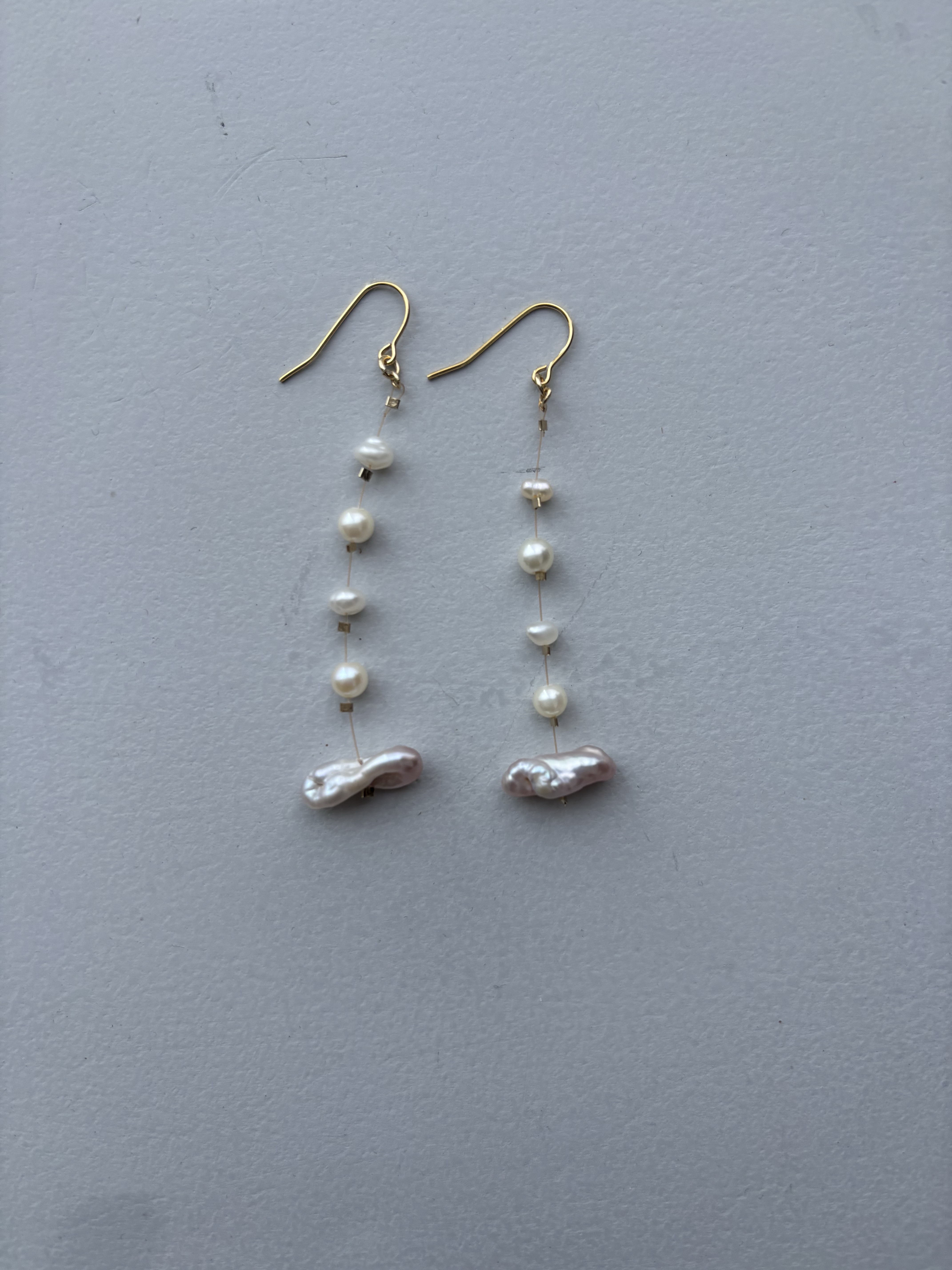 琵琶パール　連なるピアス