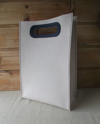 紙袋のような床革手提げ　B5サイズ