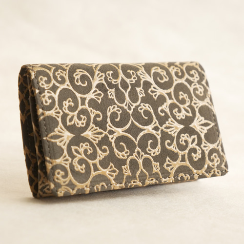 アイヌ文様×甲州印伝 名刺入れ、カードケース 【関根真紀 デザイン