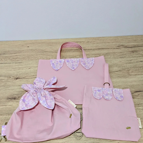 82.入園入学セット　女の子　パープルピンク　花柄 選べるカラー 入園入学セット レッスンバッグセット女の子