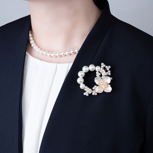 2点セット】貝パールネックレス、プレシャスゴールドフラワーと小枝
