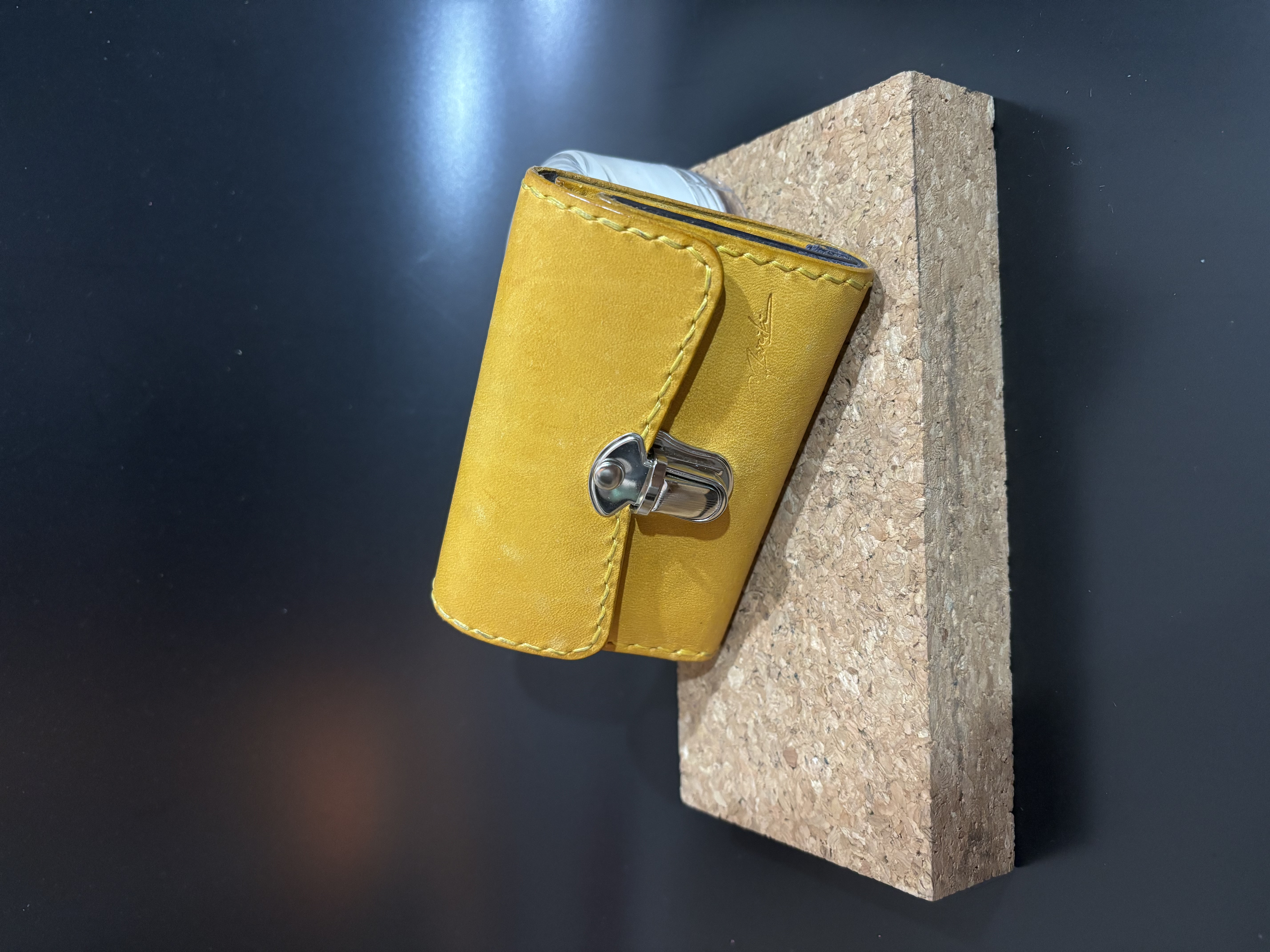 コンパクト財布　コインキャッチャー