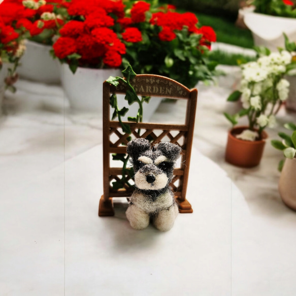 羊毛フェルトオーダーネーム入りキーホルダー★ハンドメイド★あみぐるみ愛犬雑貨愛犬ちゃんお作りしますシュナウザーにこちゃん 5枚目の画像