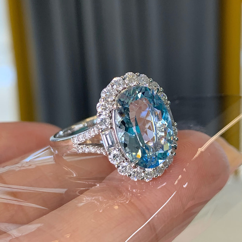 K18 天然サンタマリアアクアマリン 天然ダイヤモンド リング 3.65ct 3