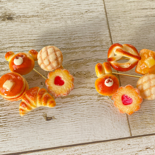 受注生産》くまパンの焼き立てパンリースブローチ♡フェイクスイーツ