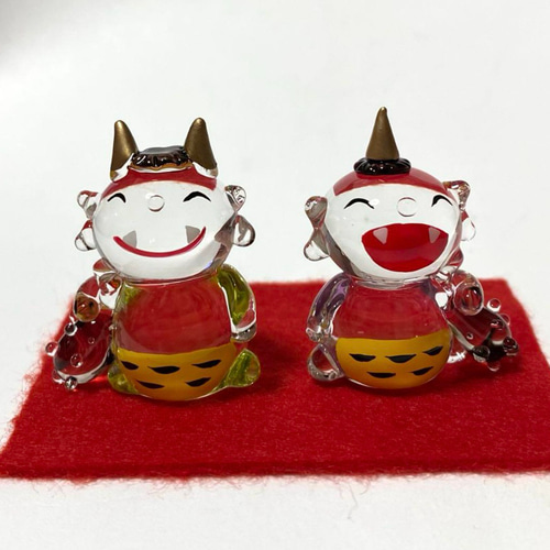 ガラス細工　ミニチュア　節分 小さな鬼さん クリスタル ミニチュア鬼 ピンク、グリーン 可愛い置物