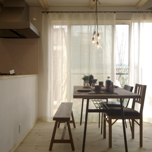 フラットひだ無し ゆらぐリネンガーゼのレースカーテン 01