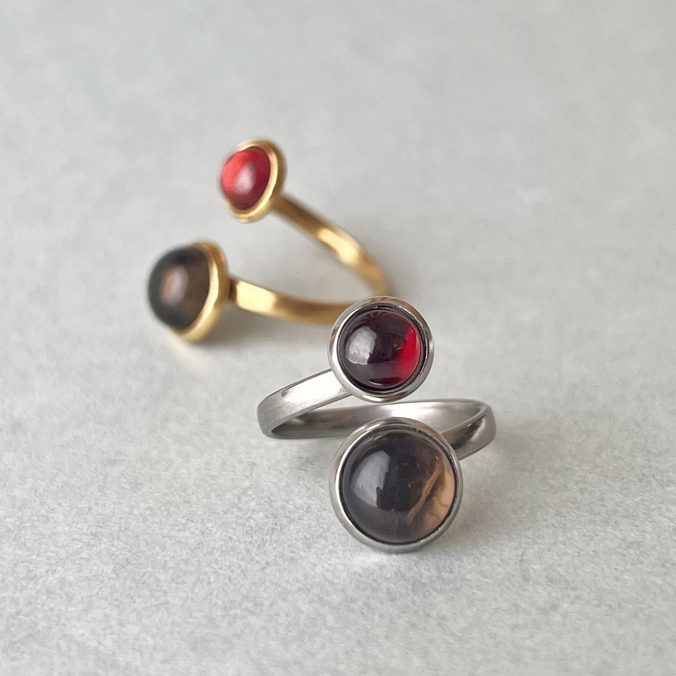 【JORIE】大人2カラー天然石リング❤️ スモーキークォーツ×ガーネット　DOUBLE STONE リング