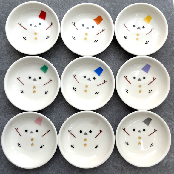 専用　ファミリア　お皿2枚　 雪だるまデザイン皿＆雪景色1点、合計3点 保育 製作】冬の製作！紙皿で作るかんたん雪だるま - YouTube