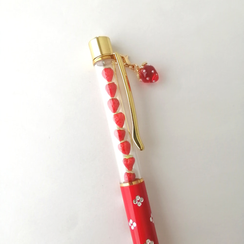 苺　ボールペン 大人気【かわいい苺ボールペン♡】【苺チャーム付きにできます